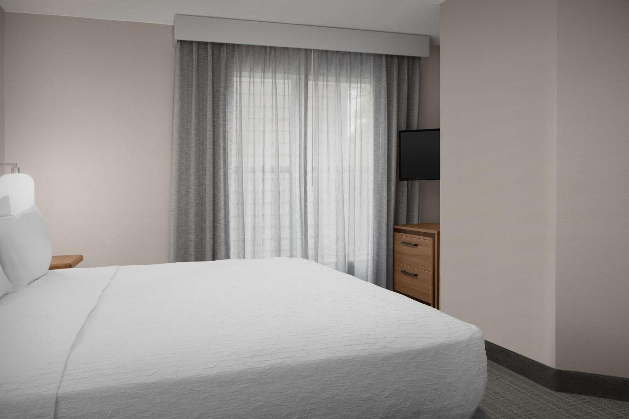 Homewood Suites By Hilton Alexandria Exterior photo