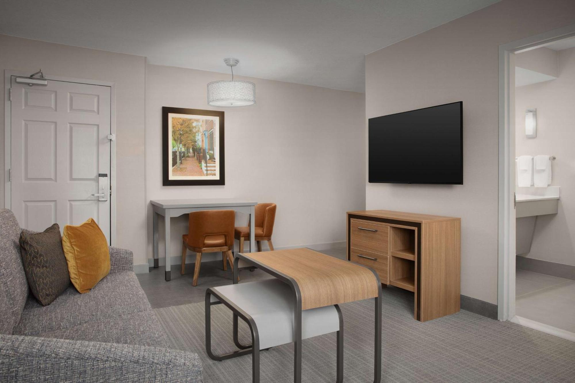 Homewood Suites By Hilton Alexandria Exterior photo