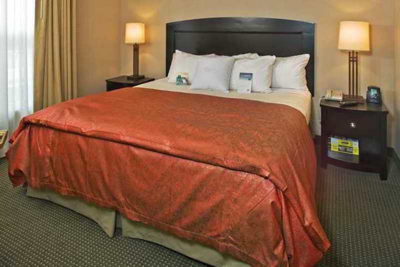 Homewood Suites By Hilton Alexandria Room photo